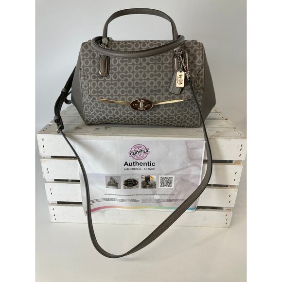 COACH 25215 MEDIUM SIZE GRAY SIGNATURE PRINT CROSSBODY BAG - Picture 2 of 15